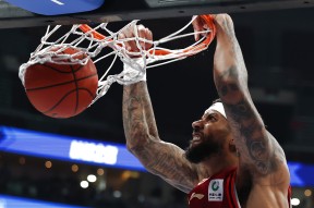 LD体育-转会期体能课后，斯图加特战术微调备战CBA常规赛，目标明确，年轻球员得到机会的简单介绍-LD体育